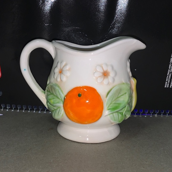 Vintage 70s Fred Roberts Ceramic Fruit & Daisy Flower Creamer made in Japan 🇯🇵 - Picture 1 of 6